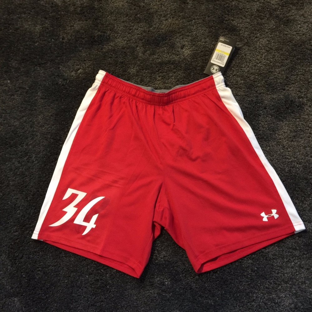 Under Armor Mens red Shorts